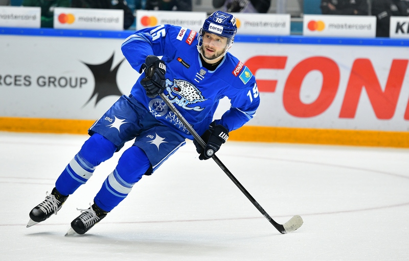 KHL. Petukhov in Barys for a year