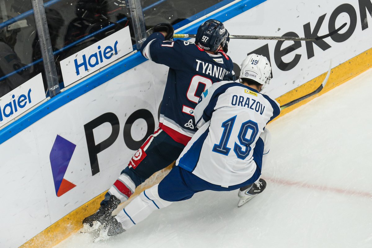 Neftekhimik - Barys