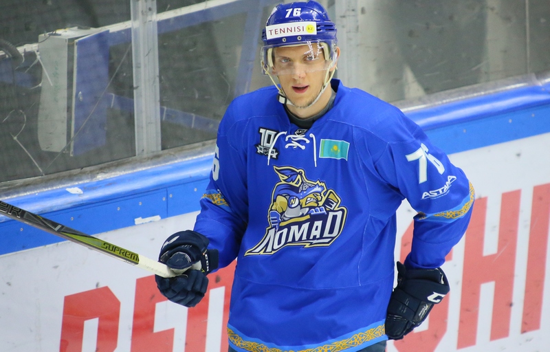 Yakovlev and Runov stay in Nomad
