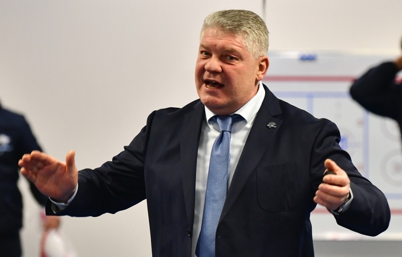 Yuri Mikhailis will continue his work in Barys