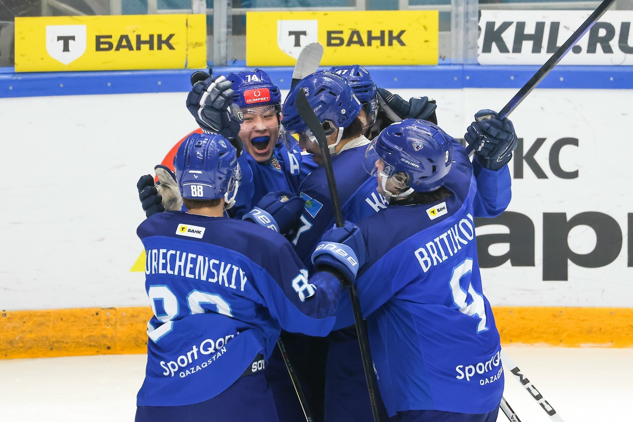 Snezhnye Barsy Sign Several Players to New Contracts