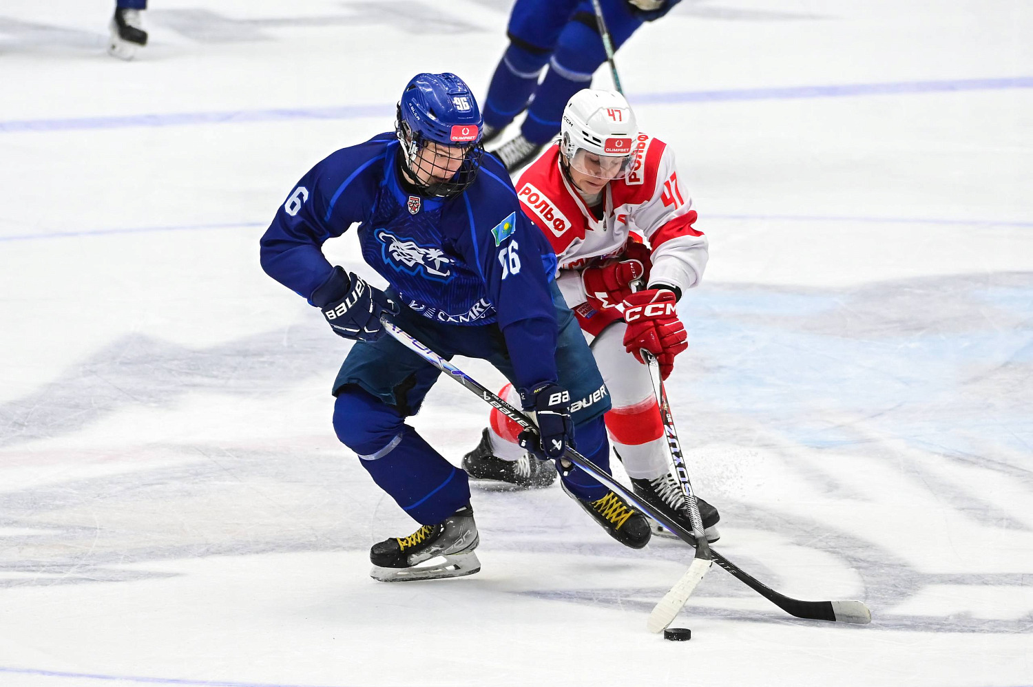Snezhnye Barsy Fall to Krasnaya Mashina Junior in Overtime