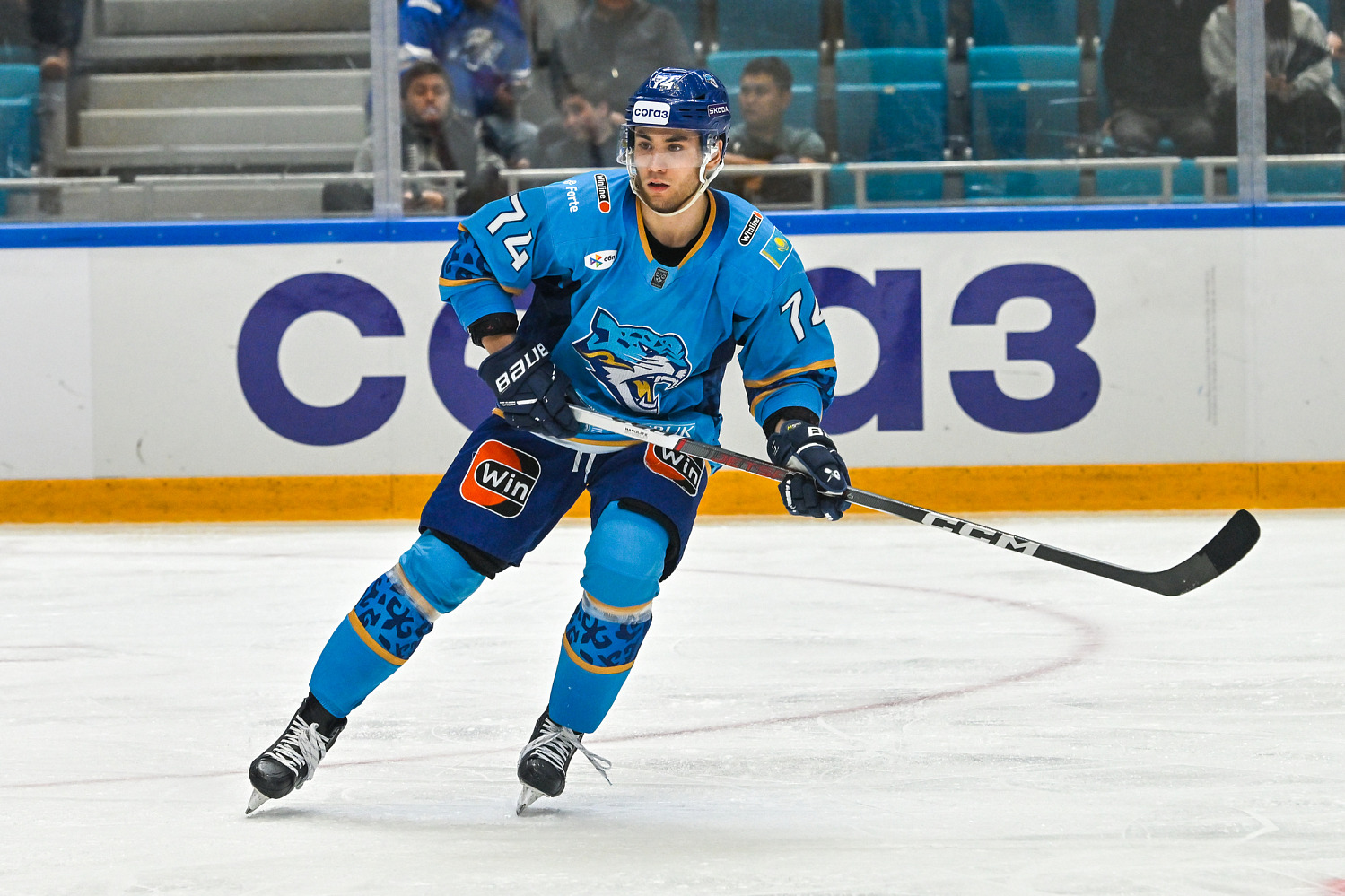 Ospanov and Smith placed on injured list