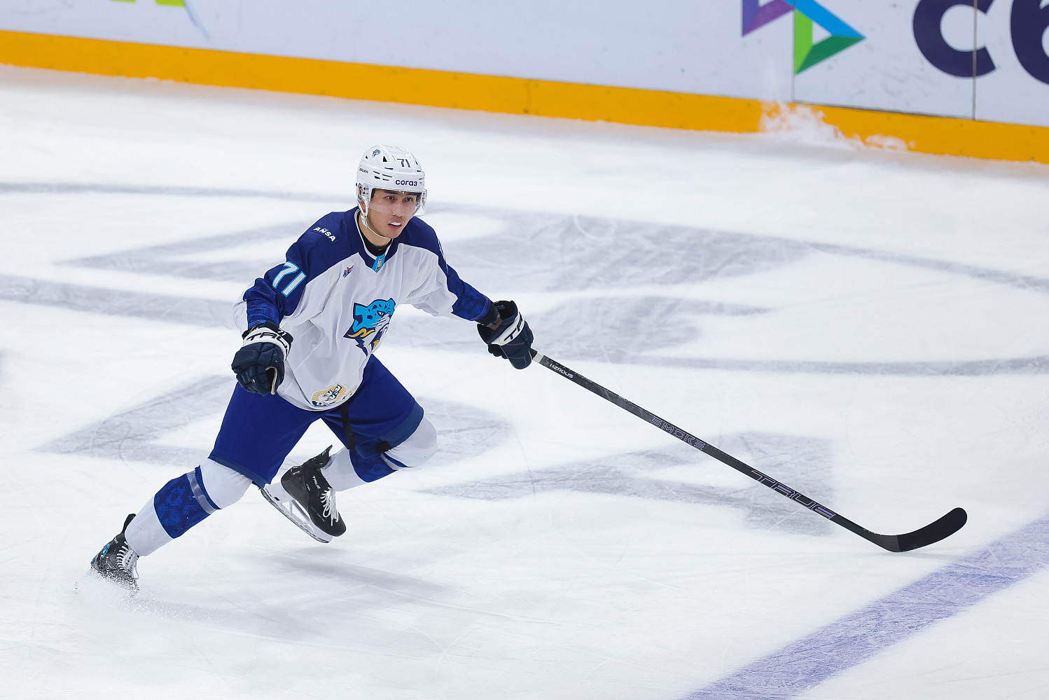 Samat Daniyar Reaches 250 KHL Games