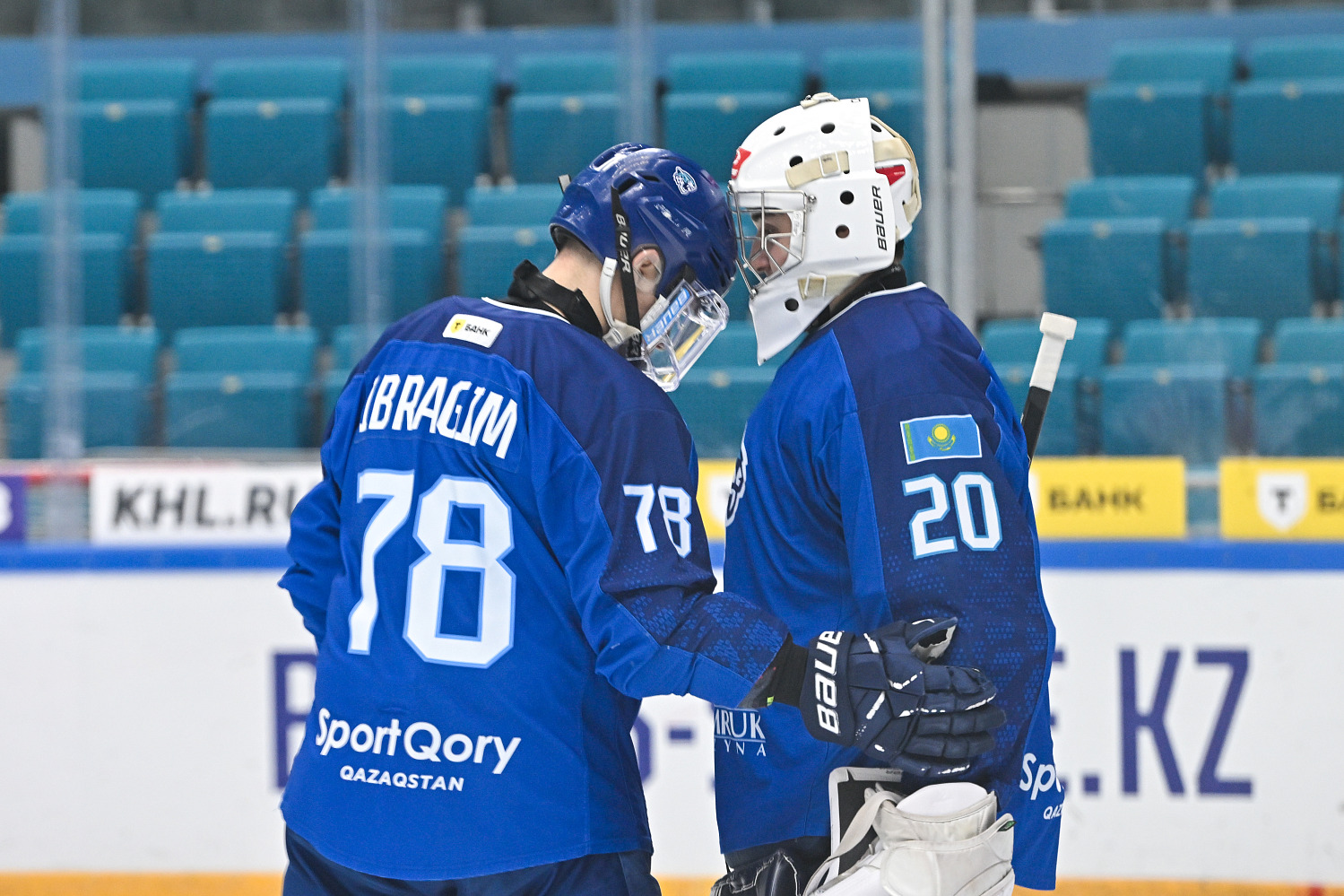 Snezhnye Barsy Fall to Loko-76 in the Opening Game