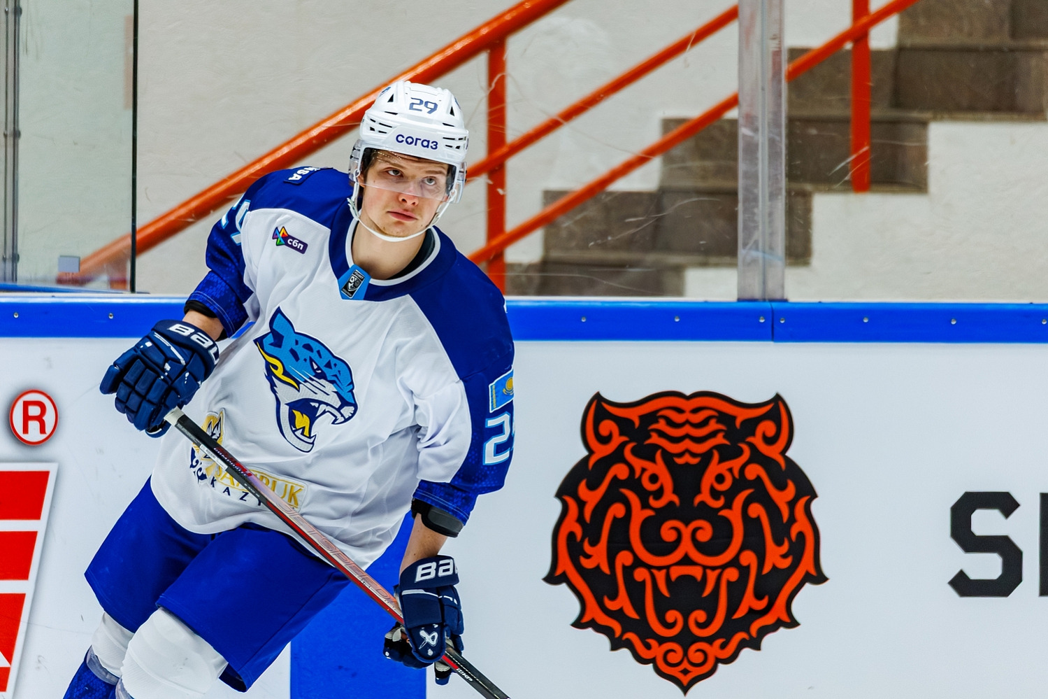 Korolev, Nikitin, Orazov and Lyapunov sign two-way contracts