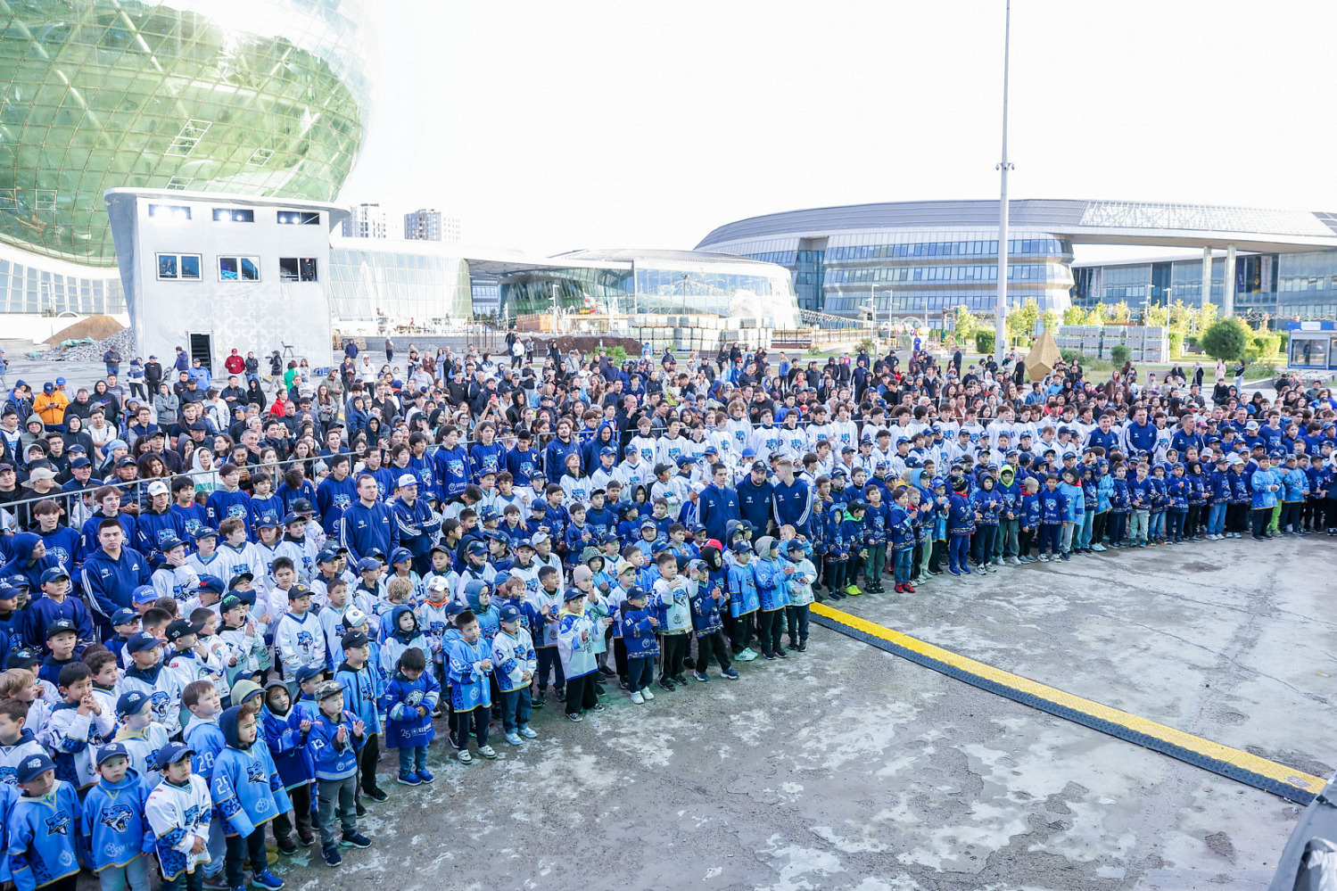 Barys's presentation in SPORT REVIEW