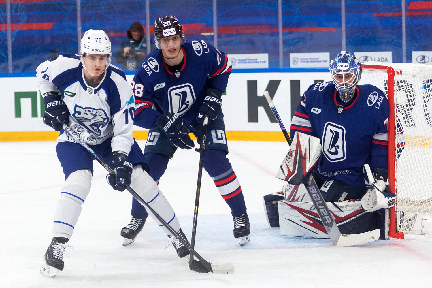 Bailey’s Brace Helps Barys Rout Lada