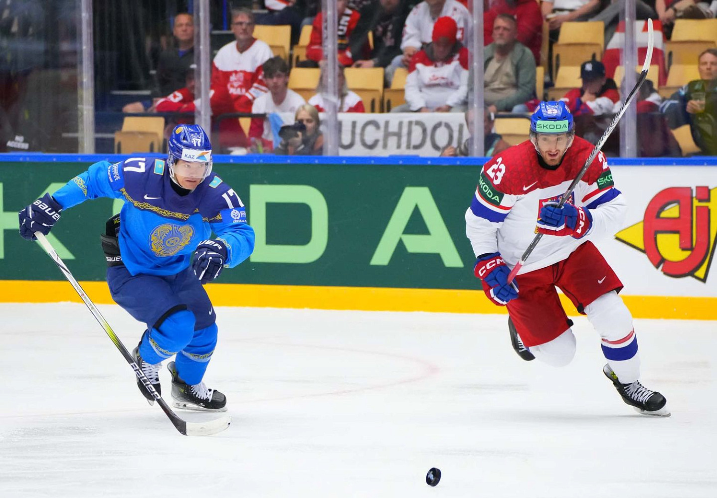 2025 IIHF World Championship: Kazakhstan Defeated by Czechia